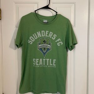 Seattle Sounders FC t shirt medium